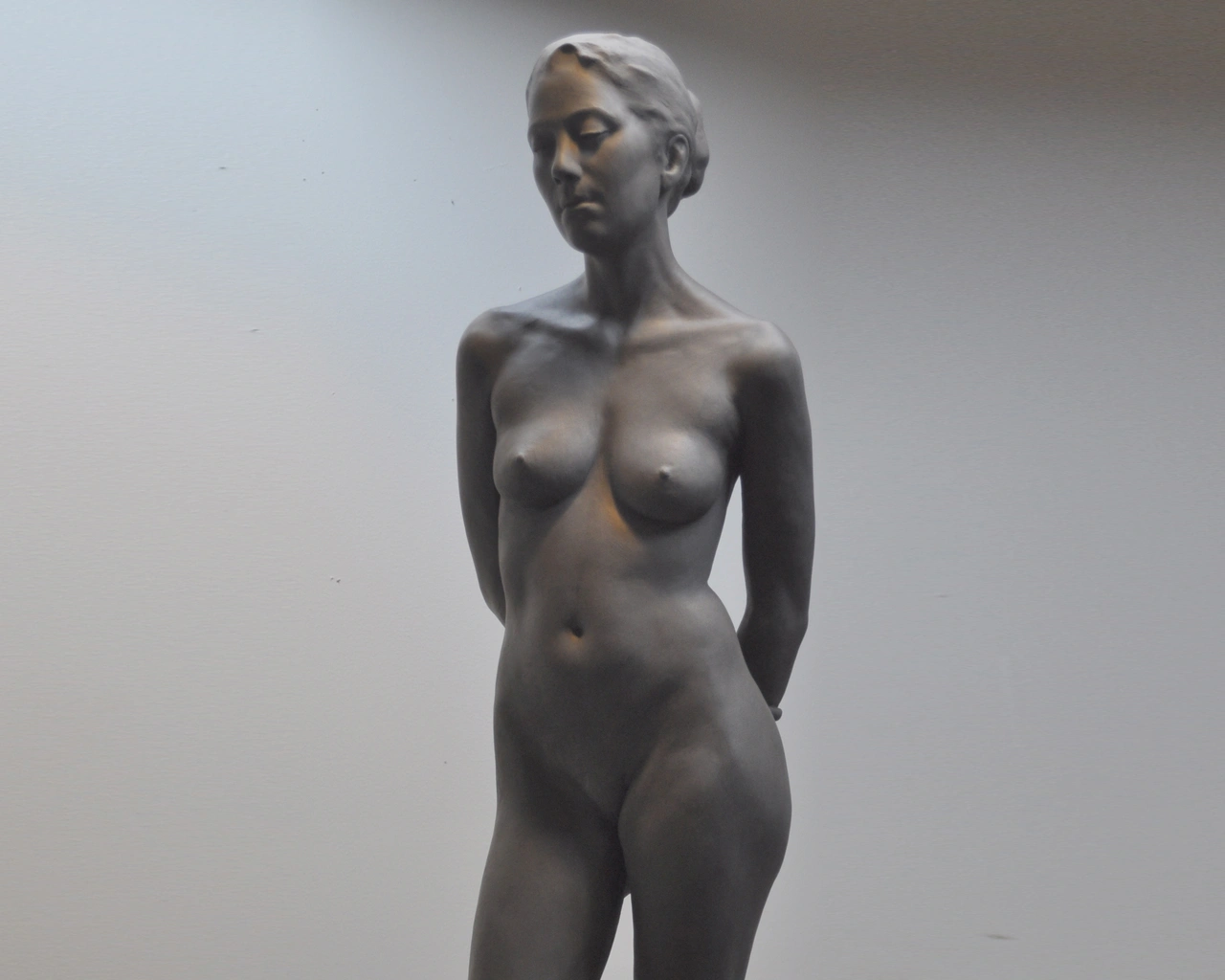 Fine Art and Design - 1280x1024 image01